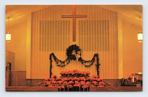 Granbery United Methodist Church Altar Covington VA UNP Chrome Postcard L15