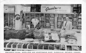 J54/ Dunnville Ontario Canada Postcard c1940 Kneider's China Store 157