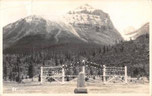 BR103106 the great divide british columbia canada real photo