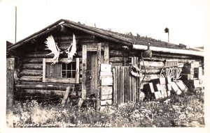 J68/ Yukon River Alaska RPPC Postcard c1940s Trappers Log Cabin  3