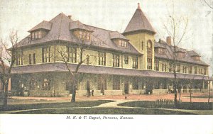 Parsons KS M. K. & T.  Depot Railroad Train Station Postcard