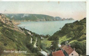 Channel Islands Postcard - Moulin Huet Bay - Guernsey - TZ11941