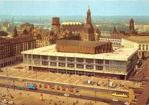 BG33362 tramway tram truck dresden kulturpalast germany