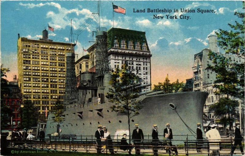 CPA Land Battleship in Union Squarem NEW YORK CITY, USA (790574)