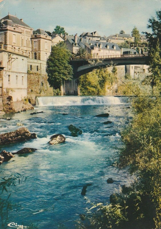 OLORON SAINTE MARIE, France - Vintage POSTCARD