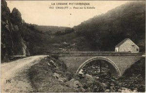 CPA CROZANT Pont sur la Sedelle (1144204)