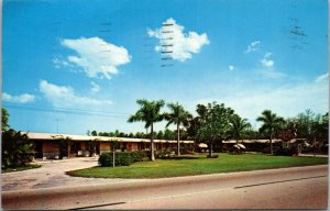 Vtg 1970s Leisure Motel Homestead Florida FL Postcard