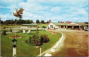 Bell's Corner Motel & Restaurant Newmarket ON Ontario B/A Gas Postcard D66