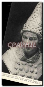 Postcard Old Cathedral of Reims West Facade Bust of & # 39A statue decorating...