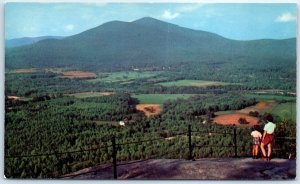 Postcard - Cathedral Ledge in the White Mountains, New Hampshire, USA