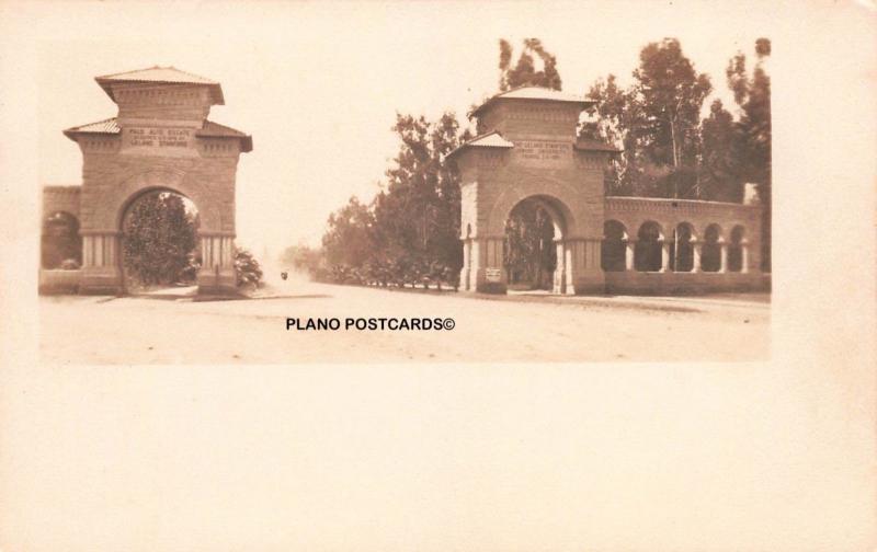 STANFORD, CALIFORNIA, EARLY PHOTO OF THE ENTRANCE RPPC REAL PHOTO POSTCARD