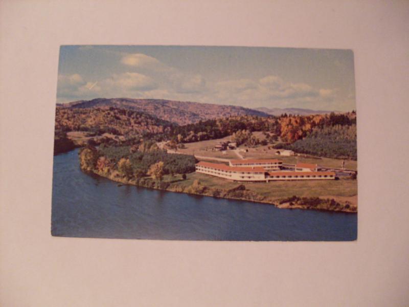 pre-1980 MADISON MOTOR INN HOTEL AERIAL VIEW Rumford Maine ME Postcard y6031