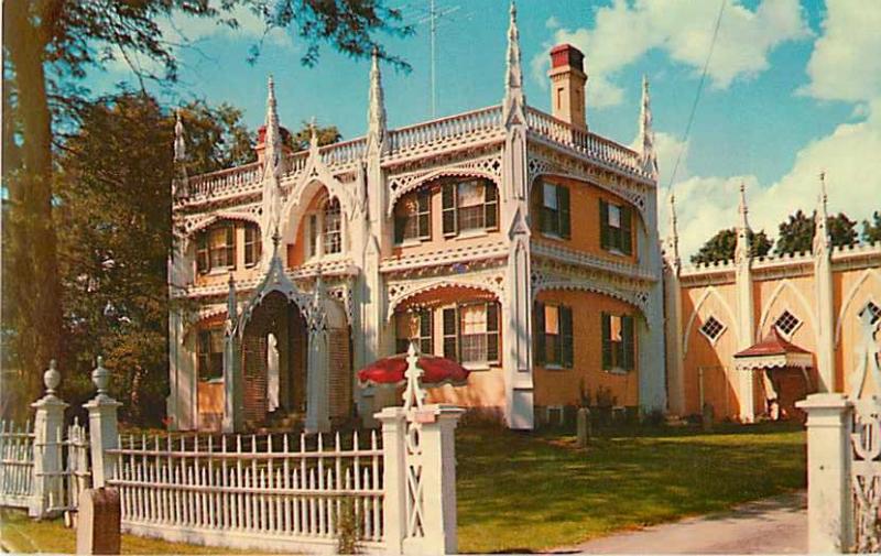 Wedding Cake House Kennebunk Maine ME Chrome