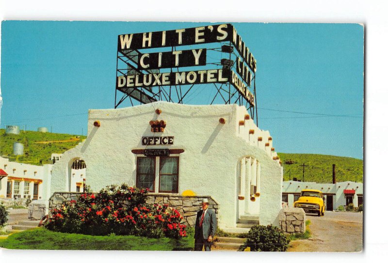 Whites City New Mexico NM Vintage Postcard White's City Deluxe Motel