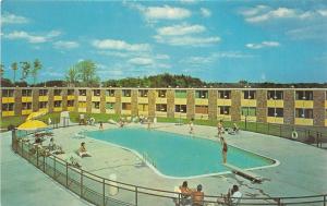 Portland Maine 1960s Postcard Holiday Inn West Motel Swimming Pool