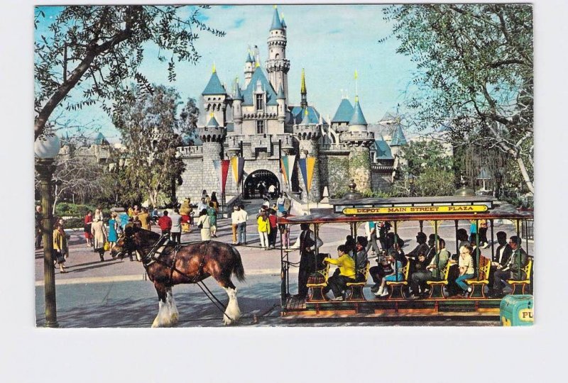 VINTAGE POSTCARD DISNEYLAND FANTASYLAND SLEEPING BEAUTY CASTLE #9