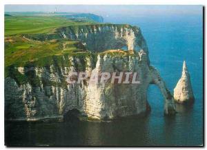 Postcard Modern Etretat General view