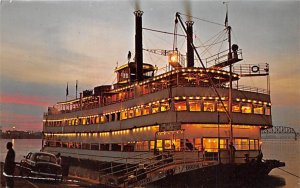 Belle Of  Louisville Sternwheeler River Steamship Ohio River, Louisville, Ken...