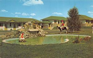 Plessisville Quebec Canada 1960s Postcard Roadside Motel A La Claire Fontaine