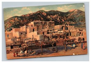 Vintage 1940's Postcard Taos Indian Pueblo Adobe Homes Art Colony New Mexico