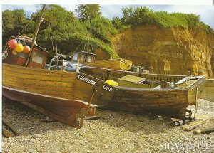 Devon Postcard - East Beach - Sidmouth - Showing Boats on Beach   AB853