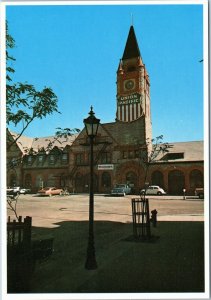 postcard Union Pacific Depot, Cheyenne, Wyoming