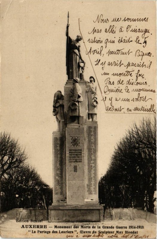 CPA AUXERRE - Monument des Morts de la Grande Guerre 1914-1918 .. (658706)