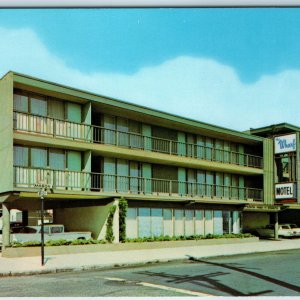 c1960s San Francisco, CA Fisherman's Wharf Motel Midcentury Modern Flying A A211