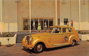 Buena Park California Entrance to Movieland Wax Museum, Vintage Postcard U21279