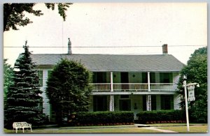Granville Ohio 1960s Postcard Buxton Inn Hotel