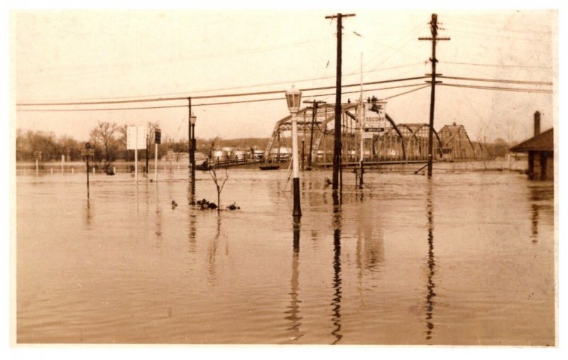 Flood  Disasters  High Water up to Railroad Bridge