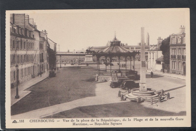 France Postcard - Cherbourg - Vue De La Place De La Republique   RS14148