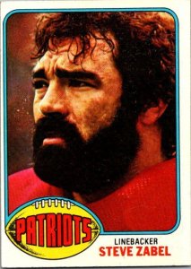 1976 Topps Football Card Steve Zabel New England Patriots sk4411