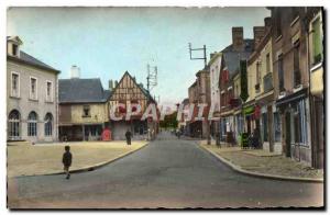 Modern Postcard La Guerche de Bretagne Rue Notre Dame