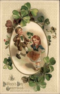 St. Patrick's Day Children Clovers Winsch Schmucker c1910 Postcard