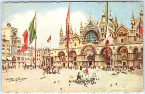 c1930s Venice, Italy Postcard St Mark Basilica Clock Tower Square Pigeons A375