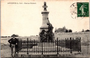 France Ancenis Statue Robert Vintage Postcard C015