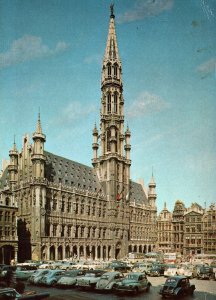 VINTAGE POSTCARD BRUSSELS BELGIUM OLD MARKETPLACE AND TOWN HALL 1960's