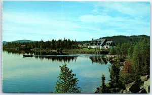 Postcard - L'Etape - Lac Jacques-Cartier, Canada