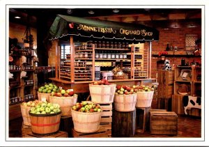 Indiana Muncie Minnestra Orchard Shop