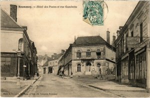 CPA Ecommoy - Hotel des Postes et rue Gambetta (112267)