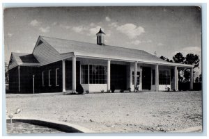 c1960 Mackenzies Colonial Manor Restaurant South Weldon North Carolina Postcard 