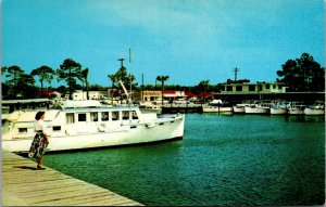 Vtg 1950s Smith's Yacht Basin St Andrews Panama City Florida FL Unused Postcard