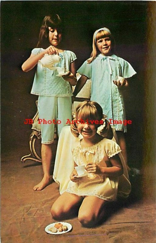 Advertising Postcard, Children's Vogue Magazine, Spring 1966, MC Schrank Pastels