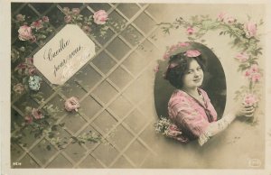 Postcard mysterious smile charming elegant lady fancy hair ribbon coiffure roses