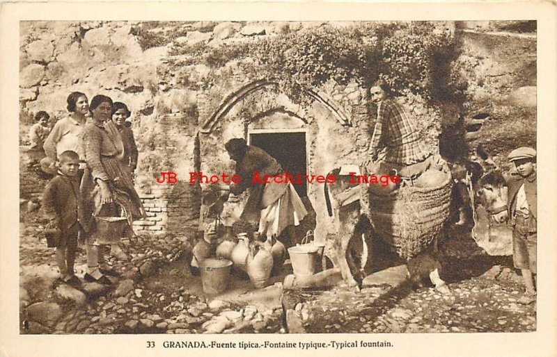 Native Ethnic Culture Costume, Granada, Fuente Tipica, Women Gathering Water