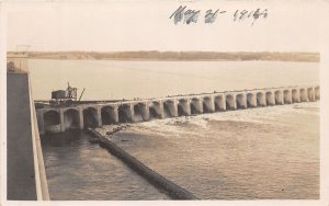 J53/ Eagle Grove Iowa RPPC Postcard c1910 River Dam View 59