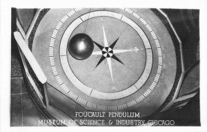 Chicago Illinois Foucault Pendulum Museum Science 1940s Photo Postcard 21-1381