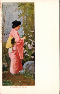 VINTAGE POSTCARD FLOWER OF JAPAN GEISHA IN FULL JAPANESE REGALIA UDB c. 1900