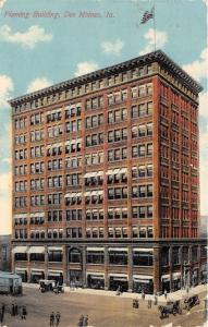 Des Moines Iowa~Fleming Building~Busy Street Scene~1911 Postcard
